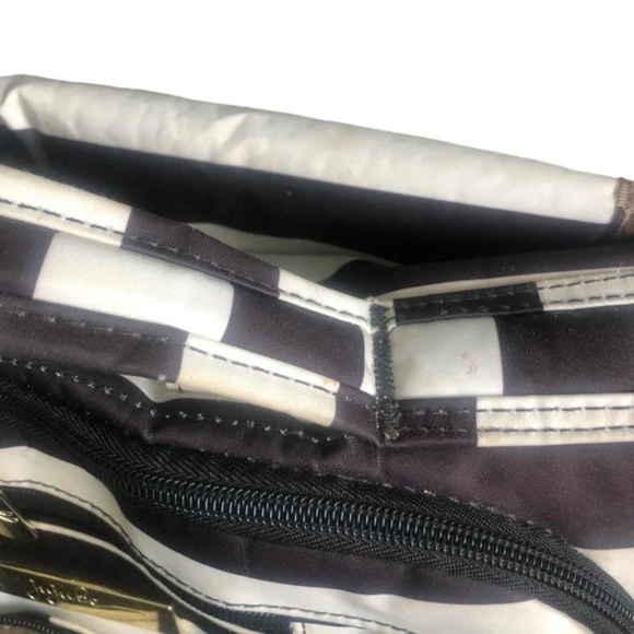 JuJuBe B.F.F. The First Lady Diaper Bag - Picture 9 of 11